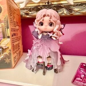 Heyone Song of Light and Dark Night Blind Box-Rust Color Butterfly
